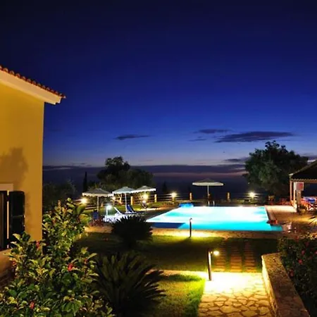 Pantheon Villa Áyios Nikítas