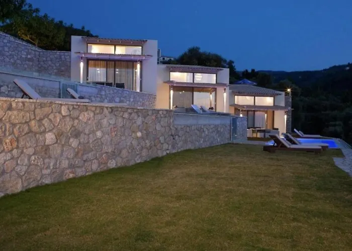 Pantheon Villa Áyios Nikítas