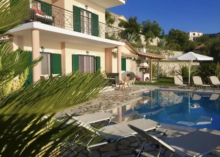 Pantheon Villa Áyios Nikítas